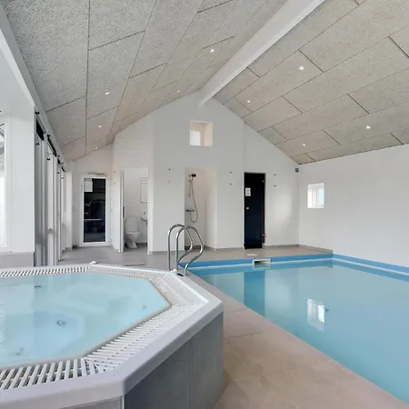 בית נופש Stunning In Haderslev With Sauna