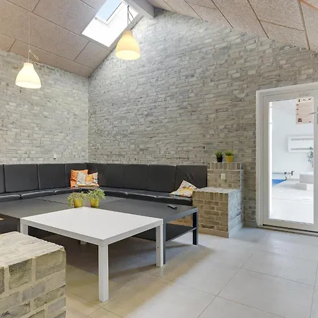 בית נופש Stunning In Haderslev With Sauna *