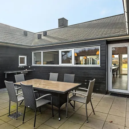 בית נופש Stunning In Haderslev With Sauna *